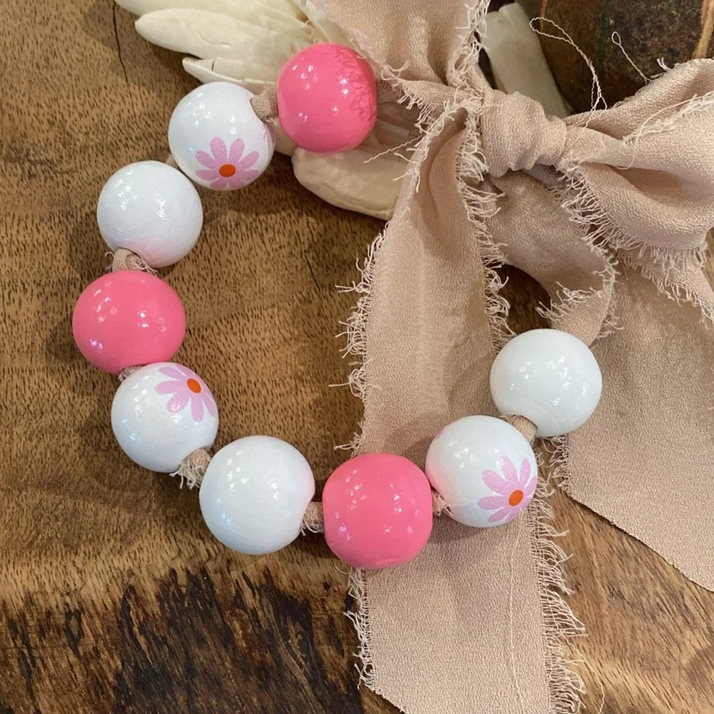 Pink & White Daisy Ribbon Bracelet - Picture 4 of 4